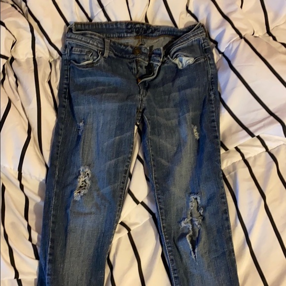 Jeans - Picture 1 of 4